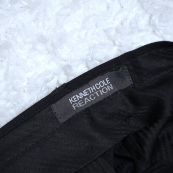 Kenneth Cole Reaction Black Men's Straight Leg Dress Pants Size 40 x 32 - Picture 3 of 6
